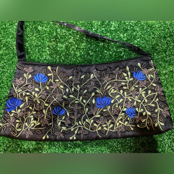 NWOT Vintage handmade 80’s Embroidered Beaded Satin Purse - Picture 3 of 7